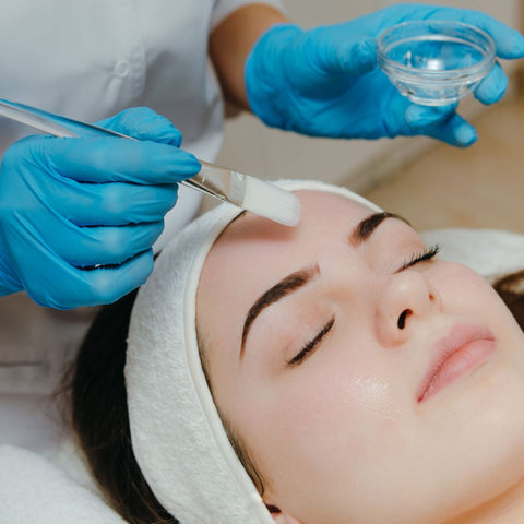 TREATMENT Alumier Radiant Peel